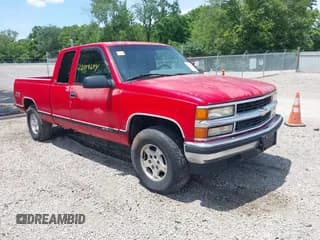 ✅ 1996 Chevrolet Silverado 1500 • VIN: 1GCEK19R7TE224574 • Lot: 42559694. Wystawiony na IAAI z przebiegiem 224 046 mil. Bezpłatny archiwum sprzedaży aukcyjnych z USA i szczegółowy raport historii pojazdu na DreamBid. Zdjęcie 1.