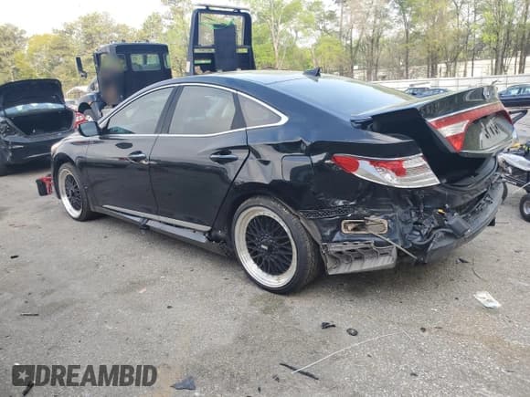 ✅ 2015 Hyundai Azera • VIN: KMHFG4JG5FA453229 • Лот: 51498275. Опубликован ранее на Copart с пробегом Не указан. Бесплатный доступ к архиву аукционных продаж из США и подробный отчёт об истории автомобиля на DreamBid. Изображение 2.