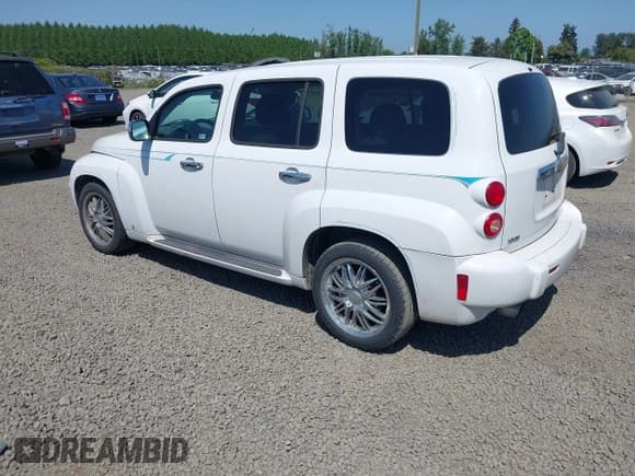 ✅ 2008 Chevrolet HHR LT • VIN: 3GNDA53P28S584479 • Lot: 42160443. Listed on IAAI with 176,599 mi. Free auction sales archive from the USA and detailed vehicle history report at DreamBid. Image 3.