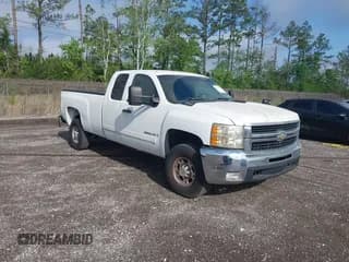 ✅ 2008 Chevrolet Silverado 2500HD • VIN: 1GBHK29668E192575 • Lot: 41925115. Wystawiony na IAAI z przebiegiem 241 278 mil. Bezpłatny archiwum sprzedaży aukcyjnych z USA i szczegółowy raport historii pojazdu na DreamBid. Zdjęcie 1.