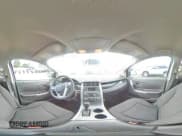 ✅ 2014 Ford Edge SE • VIN: 2FMDK4GC4EBB30321 • Lot: 81233705. Wystawiony na Copart z przebiegiem 181 016 mil. Bezpłatny archiwum sprzedaży aukcyjnych z USA i szczegółowy raport historii pojazdu na DreamBid. Zdjęcie 15.