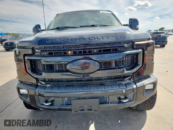 ✅ 2021 Ford F-250 XL • VIN: 1FT7W2BN0MED89751 • Lot: 82147785. Wystawiony na Copart z przebiegiem 89 359 mil. Bezpłatny archiwum sprzedaży aukcyjnych z USA i szczegółowy raport historii pojazdu na DreamBid. Zdjęcie 5.