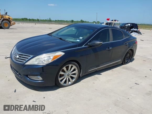 ✅ 2013 Hyundai Azera • VIN: KMHFH4JG8DA199154 • Лот: 42214060. Опубликован ранее на IAAI с пробегом 202 461 миль. Бесплатный доступ к архиву аукционных продаж из США и подробный отчёт об истории автомобиля на DreamBid. Изображение 2.