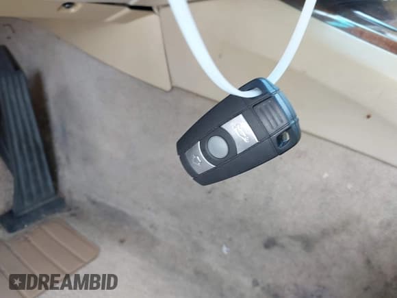 ✅ 2007 BMW 3 Series 328i • VIN: WBAVC53587FZ78266 • Lot: 42508267. Listed on IAAI with 138,366 mi. Free auction sales archive from the USA and detailed vehicle history report at DreamBid. Image 11.