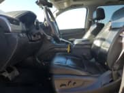 ✅ 2020 Chevrolet Suburban LT • VIN: 1GNSKHKC3LR270601 • Лот: 87431125. Опубликован ранее на Copart с пробегом 217 710 миль. Бесплатный доступ к архиву аукционных продаж из США и подробный отчёт об истории автомобиля на DreamBid. Изображение 7.