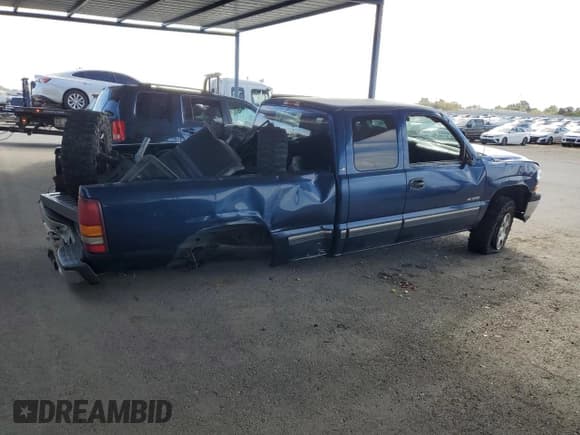 ✅ 2002 Chevrolet Silverado 1500 LS • VIN: 1GCEK19T92E239779 • Лот: 86126465. Опубликован ранее на Copart с пробегом 231 003 миль. Бесплатный доступ к архиву аукционных продаж из США и подробный отчёт об истории автомобиля на DreamBid. Изображение 3.