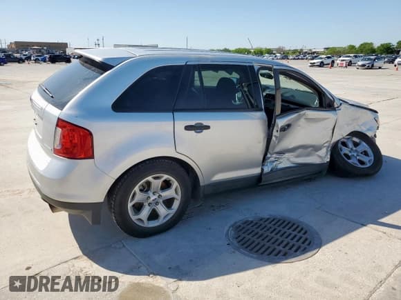✅ 2014 Ford Edge SE • VIN: 2FMDK3G98EBB38307 • Lot: 52678265. Wystawiony na Copart z przebiegiem 88 244 mil. Bezpłatny archiwum sprzedaży aukcyjnych z USA i szczegółowy raport historii pojazdu na DreamBid. Zdjęcie 3.