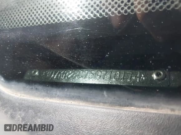 ✅ 2005 Dodge 2500 SLT • VIN: 3D7KR28C75G710174 • Lot: 42421193. Wystawiony na IAAI z przebiegiem 278 450 mil. Bezpłatny archiwum sprzedaży aukcyjnych z USA i szczegółowy raport historii pojazdu na DreamBid. Zdjęcie 9.