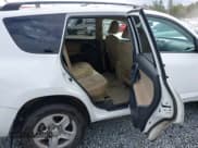 ✅ 2011 Toyota RAV4 • VIN: 2T3ZF4DV3BW105701 • Lot: 43007464. Listed on IAAI with 204,168 mi. Free auction sales archive from the USA and detailed vehicle history report at DreamBid. Image 8.