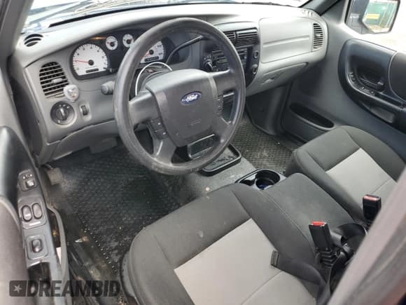 ✅ 2007 Ford Ranger XL • VIN: 1FTZR15E27PA62038 • Lot: 59899605. Wystawiony na Copart z przebiegiem 116 423 mil. Bezpłatny archiwum sprzedaży aukcyjnych z USA i szczegółowy raport historii pojazdu na DreamBid. Zdjęcie 8.