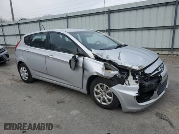 ✅ 2012 Hyundai Accent GS • VIN: KMHCT5AE1CU052760 • Лот: 43874405. Опубликован ранее на Copart с пробегом 178 869 миль. Бесплатный доступ к архиву аукционных продаж из США и подробный отчёт об истории автомобиля на DreamBid. Изображение 4.