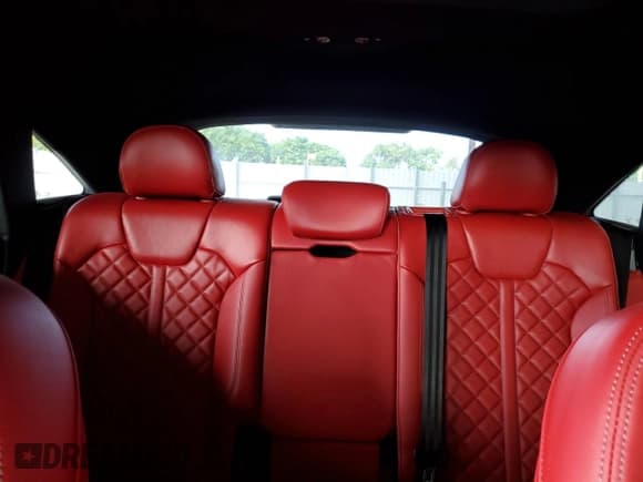 ✅ 2023 Audi SQ5 Sportback Premium Plus • VIN: WA124AFY4P2166594 • Лот: 87207665. Опубликован ранее на Copart с пробегом 2 603 миль. Бесплатный доступ к архиву аукционных продаж из США и подробный отчёт об истории автомобиля на DreamBid. Изображение 10.