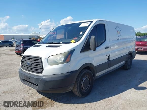 ✅ 2015 Ford Transit Cargo • VIN: 1FTNE1YM7FKA17475 • Lot: 42462385. Listed on IAAI with 247,034 mi. Free auction sales archive from the USA and detailed vehicle history report at DreamBid. Image 17.