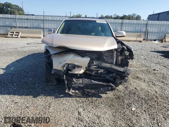 ✅ 2011 Toyota Highlander • VIN: 5TDBK3EH0BS083383 • Lot: 81420085. Wystawiony na Copart z przebiegiem Nie podano. Bezpłatny archiwum sprzedaży aukcyjnych z USA i szczegółowy raport historii pojazdu na DreamBid. Zdjęcie 5.