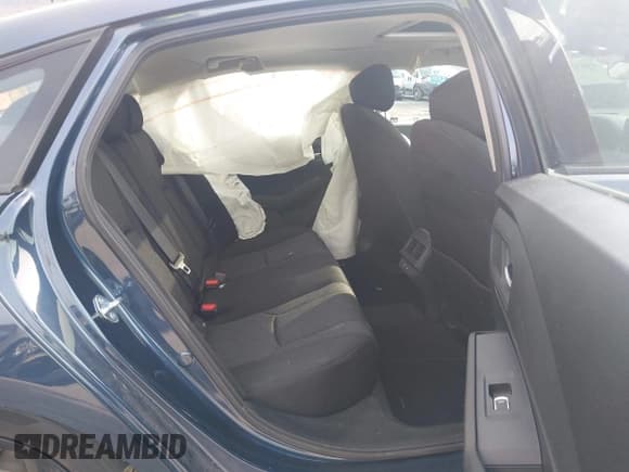 ✅ 2025 Honda Accord SE • VIN: 1HGCY1F4XSA012354 • Lot: 43632272. Listed on IAAI with 8,900 mi. Free auction sales archive from the USA and detailed vehicle history report at DreamBid. Image 8.