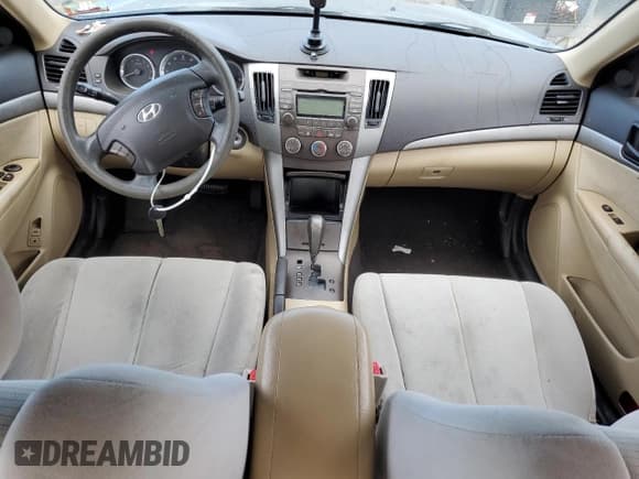 ✅ 2009 Hyundai Sonata GLS • VIN: 5NPET46C09H572109 • Лот: 74701584. Опубликован ранее на Copart с пробегом 226 464 миль. Бесплатный доступ к архиву аукционных продаж из США и подробный отчёт об истории автомобиля на DreamBid. Изображение 8.