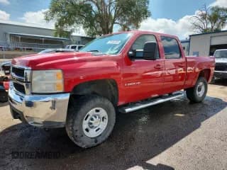 ✅ 2009 Chevrolet Silverado 2500HD LTZ • VIN: 1GCHK636X9F182378 • Лот: 70155205. Опубликован ранее на Copart с пробегом 203 996 миль. Бесплатный доступ к архиву аукционных продаж из США и подробный отчёт об истории автомобиля на DreamBid. Изображение 1.