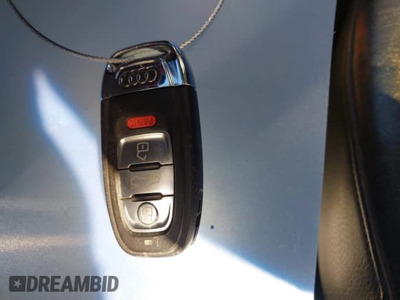 ✅ 2015 Audi A6 Premium • VIN: WAUCFAFC0FN017764 • Lot: 43904692. Wystawiony na IAAI z przebiegiem 142 040 mil. Bezpłatny archiwum sprzedaży aukcyjnych z USA i szczegółowy raport historii pojazdu na DreamBid. Zdjęcie 11.