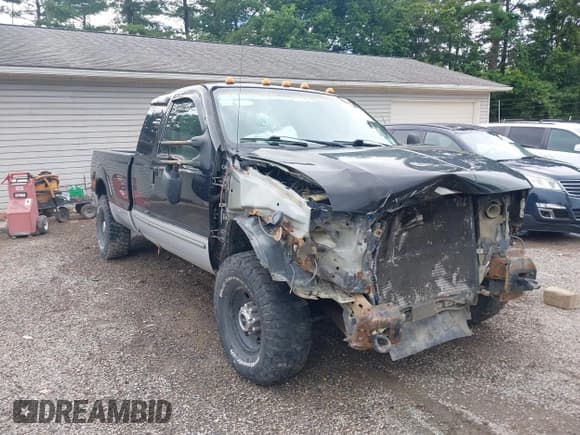 ✅ 2000 Ford F-250 XL • VIN: 1FTNX21L0YEB68631 • Lot: 42639352. Listed on IAAI with 263,245 mi. Free auction sales archive from the USA and detailed vehicle history report at DreamBid. Image 6.
