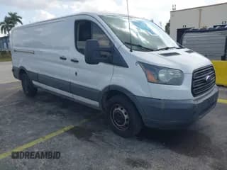 ✅ 2017 Ford Transit • VIN: 1FTYE2YM1HKA45293 • Lot: 43792286. Wystawiony na IAAI z przebiegiem 196 294 mil. Bezpłatny archiwum sprzedaży aukcyjnych z USA i szczegółowy raport historii pojazdu na DreamBid. Zdjęcie 1.