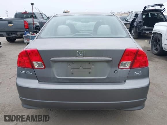 ✅ 2004 Honda Civic LX • VIN: 2HGES155X4H571699 • Лот: 42465893. Опубликован ранее на IAAI с пробегом 195 214 миль. Бесплатный доступ к архиву аукционных продаж из США и подробный отчёт об истории автомобиля на DreamBid. Изображение 16.