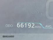 ✅ 2017 Toyota Prius Plus • VIN: JTDKARFP0H3064516 • Lot: 41730766. Wystawiony na IAAI z przebiegiem 66 192 mil. Bezpłatny archiwum sprzedaży aukcyjnych z USA i szczegółowy raport historii pojazdu na DreamBid. Zdjęcie 16.