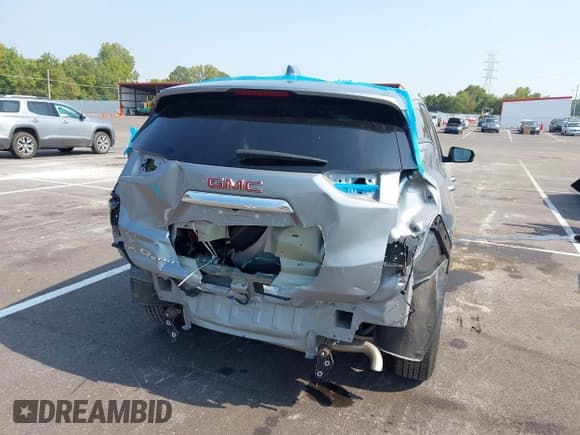 ✅ 2024 GMC Terrain SLE • VIN: 3GKALMEG0RL382530 • Lot: 43144369. Listed on IAAI with 44,793 mi. Free auction sales archive from the USA and detailed vehicle history report at DreamBid. Image 16.