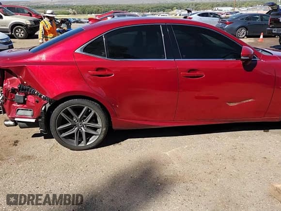 ✅ 2014 Lexus IS 250 • VIN: JTHBF1D21E5016841 • Lot: 85373475. Wystawiony na Copart z przebiegiem 127 017 mil. Bezpłatny archiwum sprzedaży aukcyjnych z USA i szczegółowy raport historii pojazdu na DreamBid. Zdjęcie 14.