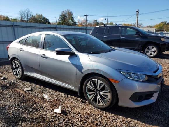 ✅ 2016 Honda Civic EX-L • VIN: 19XFC1F79GE212537 • Lot: 89590725. Wystawiony na Copart z przebiegiem 90 122 mil. Bezpłatny archiwum sprzedaży aukcyjnych z USA i szczegółowy raport historii pojazdu na DreamBid. Zdjęcie 4.