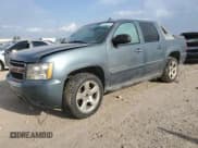 ✅ 2008 Chevrolet Avalanche 1LT • VIN: 3GNEC12048G150692 • Лот: 82730135. Опубликован ранее на Copart с пробегом Не указан. Бесплатный доступ к архиву аукционных продаж из США и подробный отчёт об истории автомобиля на DreamBid. Изображение 1.