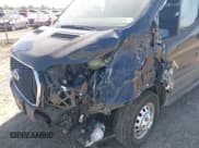 ✅ 2022 Ford Transit • VIN: 1FTYE2Y82NKA36083 • Lot: 42090731. Wystawiony na IAAI z przebiegiem 32 466 mil. Bezpłatny archiwum sprzedaży aukcyjnych z USA i szczegółowy raport historii pojazdu na DreamBid. Zdjęcie 6.