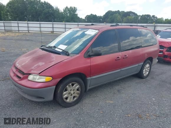 ✅ 1997 Dodge Caravan LE • VIN: 1B4GP54L6VB321643 • Lot: 42750235. Listed on IAAI with 171,751 mi. Free auction sales archive from the USA and detailed vehicle history report at DreamBid. Image 2.