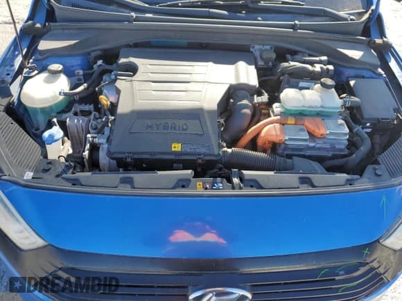 ✅ 2018 Hyundai Ioniq Blue • VIN: KMHC65LC1JU101455 • Lot: 88451135. Wystawiony na Copart z przebiegiem 96 976 mil. Bezpłatny archiwum sprzedaży aukcyjnych z USA i szczegółowy raport historii pojazdu na DreamBid. Zdjęcie 11.