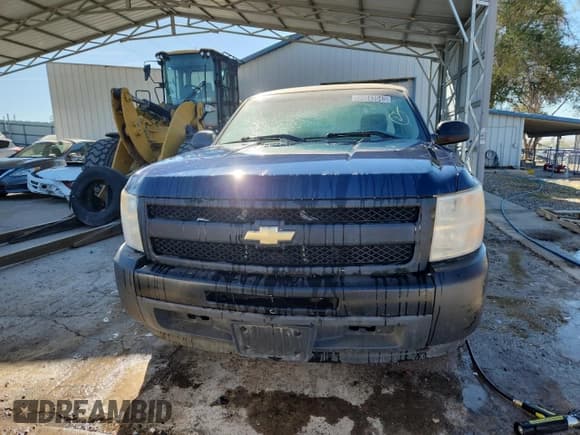 ✅ 2010 Chevrolet Silverado 1500 Work Truck • VIN: 1GCSCPE04AZ251649 • Lot: 90043545. Listed on Copart with 91,463 mi. Free auction sales archive from the USA and detailed vehicle history report at DreamBid. Image 5.