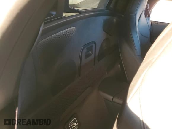 ✅ 2024 BMW Z4 sDrive30i • VIN: WBAHF3C07RWY33249 • Lot: 85944365. Wystawiony na Copart z przebiegiem 7 721 mil. Bezpłatny archiwum sprzedaży aukcyjnych z USA i szczegółowy raport historii pojazdu na DreamBid. Zdjęcie 10.