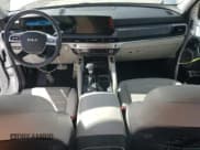 ✅ 2023 Kia Telluride SX Prestige X-Pro • VIN: 5XYP5DGC1PG355349 • Lot: 54399095. Wystawiony na Copart z przebiegiem 24 293 mil. Bezpłatny archiwum sprzedaży aukcyjnych z USA i szczegółowy raport historii pojazdu na DreamBid. Zdjęcie 8.