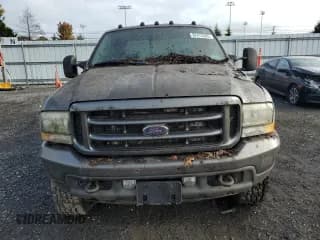 ✅ 2004 Ford F-250 XL • VIN: 1FTNW21L64EB75855 • Lot: 82473365. Wystawiony na Copart z przebiegiem Nie podano. Bezpłatny archiwum sprzedaży aukcyjnych z USA i szczegółowy raport historii pojazdu na DreamBid. Zdjęcie 5.