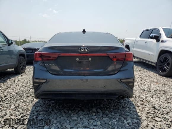 ✅ 2020 Kia Forte LXS • VIN: 3KPF24AD4LE244050 • Lot: 64603815. Wystawiony na Copart z przebiegiem 143 453 mil. Bezpłatny archiwum sprzedaży aukcyjnych z USA i szczegółowy raport historii pojazdu na DreamBid. Zdjęcie 6.