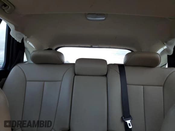 ✅ 2011 Hyundai Santa Fe Limited • VIN: 5XYZKDAG0BG087593 • Lot: 72816584. Listed on Copart with 115,180 mi. Free auction sales archive from the USA and detailed vehicle history report at DreamBid. Image 10.