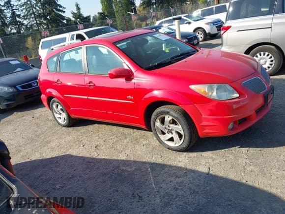 ✅ 2005 Pontiac Vibe • VIN: 5Y2SL63805Z423720 • Lot: 43389214. Listed on IAAI with 299,999 mi. Free auction sales archive from the USA and detailed vehicle history report at DreamBid. Image 1.