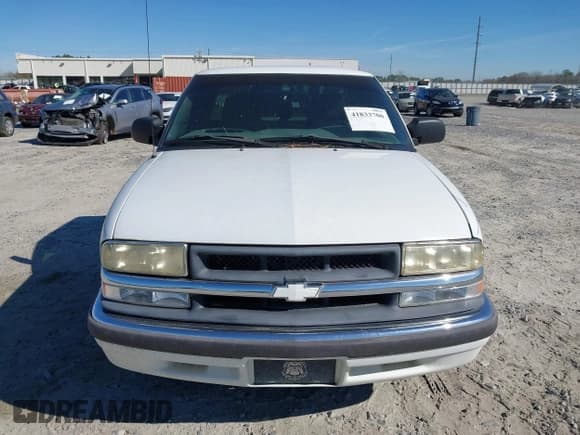 ✅ 2003 Chevrolet S-10 LS • VIN: 1GCCS19X738256607 • Лот: 41833706. Опубликован ранее на IAAI с пробегом 98 740 миль. Бесплатный доступ к архиву аукционных продаж из США и подробный отчёт об истории автомобиля на DreamBid. Изображение 12.