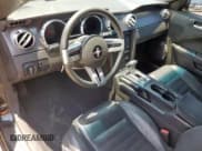 ✅ 2009 Ford Mustang GT • VIN: 1ZVHT85H795126585 • Lot: 64639495. Wystawiony na Copart z przebiegiem 140 661 mil. Bezpłatny archiwum sprzedaży aukcyjnych z USA i szczegółowy raport historii pojazdu na DreamBid. Zdjęcie 8.