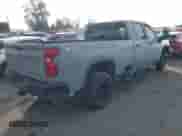 2020 Chevrolet Silverado 2500HD Work Truck z VIN 1GC1YLEY3LF274761, wystawiony jako IAAI lot #40893959 z przebiegiem 191 742 mil mil oraz . Historia ofert i sprzedaży dostępna na DreamBid. Obrazek 4.