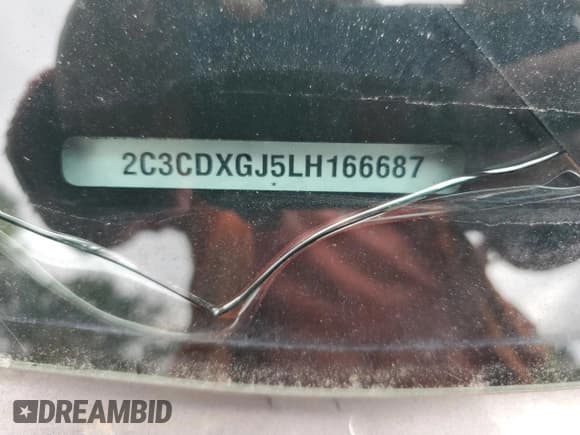 ✅ 2020 Dodge Charger Scat Pack • VIN: 2C3CDXGJ5LH166687 • Lot: 86093295. Wystawiony na Copart z przebiegiem Nie podano. Bezpłatny archiwum sprzedaży aukcyjnych z USA i szczegółowy raport historii pojazdu na DreamBid. Zdjęcie 12.