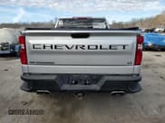 ✅ 2020 Chevrolet Silverado 1500 LT Trail Boss • VIN: 1GCPYFELXLZ249046 • Lot: 79070514. Wystawiony na Copart z przebiegiem 122 027 mil. Bezpłatny archiwum sprzedaży aukcyjnych z USA i szczegółowy raport historii pojazdu na DreamBid. Zdjęcie 6.