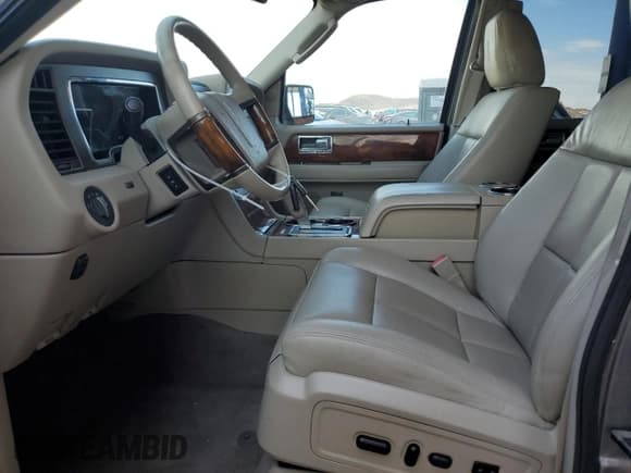 ✅ 2012 Lincoln Navigator • VIN: 5LMJJ2H56CEL04527 • Lot: 81523005. Listed on Copart with 185,129 mi. Free auction sales archive from the USA and detailed vehicle history report at DreamBid. Image 7.