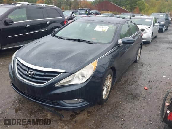 ✅ 2013 Hyundai Sonata GLS • VIN: 5NPEB4AC8DH727010 • Lot: 43371383. Listed on IAAI with 139,796 mi. Free auction sales archive from the USA and detailed vehicle history report at DreamBid. Image 2.