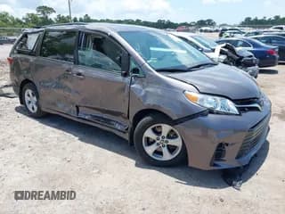 ✅ 2020 Toyota Sienna LE Auto Access Seat • VIN: 5TDKZ3DC9LS086866 • Lot: 42353682. Listed on IAAI with 60,951 mi. Free auction sales archive from the USA and detailed vehicle history report at DreamBid. Image 1.