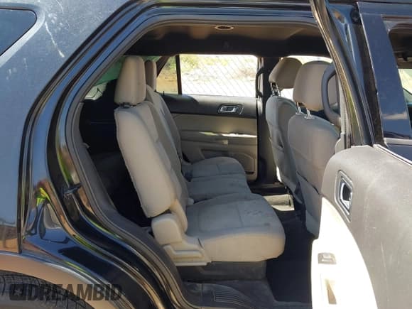 ✅ 2015 Ford Explorer • VIN: 1FM5K7B86FGC21223 • Lot: 42160861. Listed on IAAI with Not provided. Free auction sales archive from the USA and detailed vehicle history report at DreamBid. Image 8.