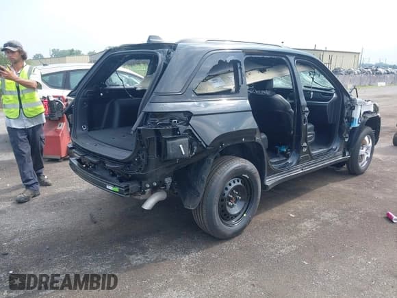 ✅ 2025 Jeep Grand Cherokee Altitude X • VIN: 1C4RJHAG1SC295061 • Lot: 42730639. Listed on IAAI with Not provided. Free auction sales archive from the USA and detailed vehicle history report at DreamBid. Image 4.